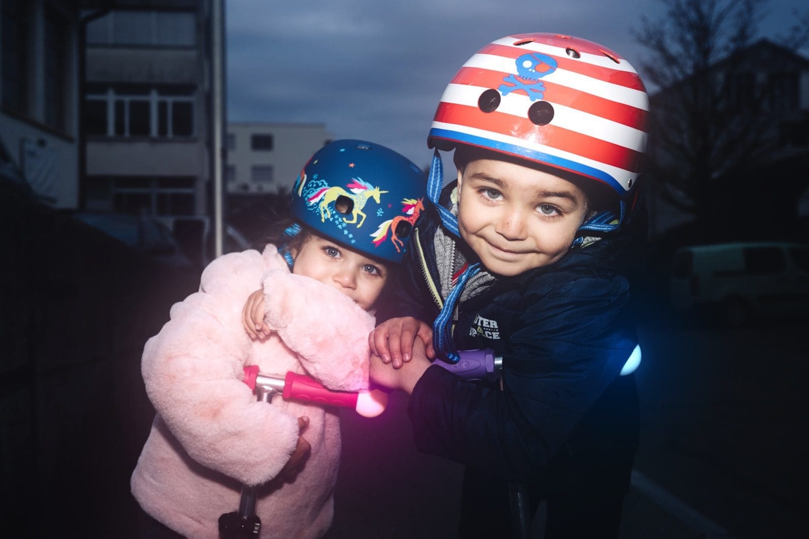 patinete con luz led Mini Micro Deluxe Magic Mixed