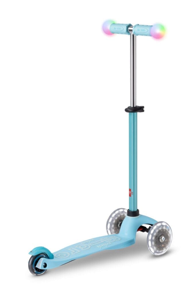 vuelta al cole en patinete micro