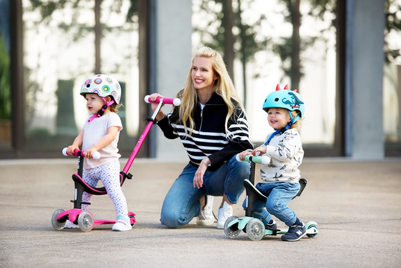 Micro Mini2Grow Deluxe Magic LED Mixed - esta mi hijo preparado para un patinete
